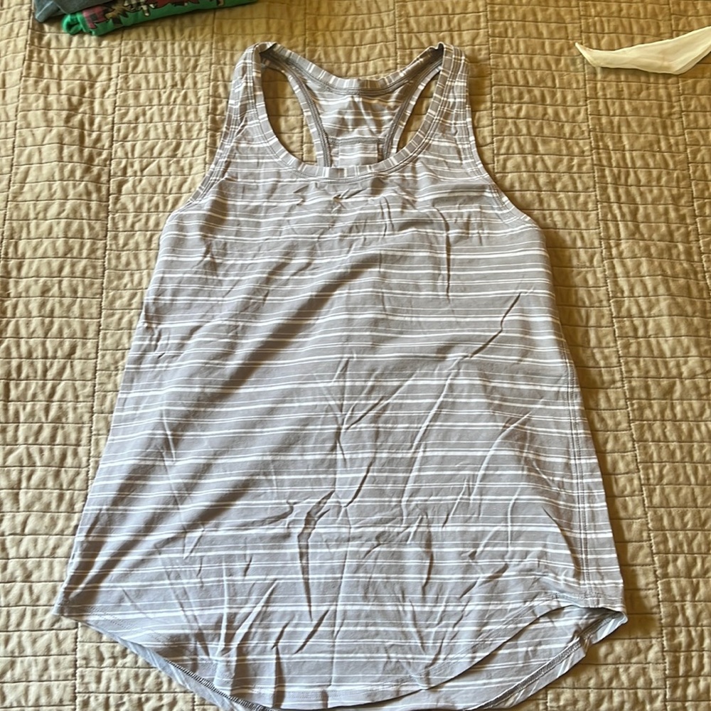 Lululemon tank